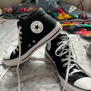 Black Mid-Top Converse